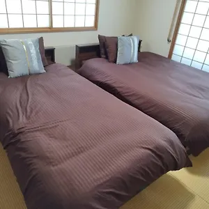 https://house-nishimiyanosawa.hokkaidohotelsjapan.com